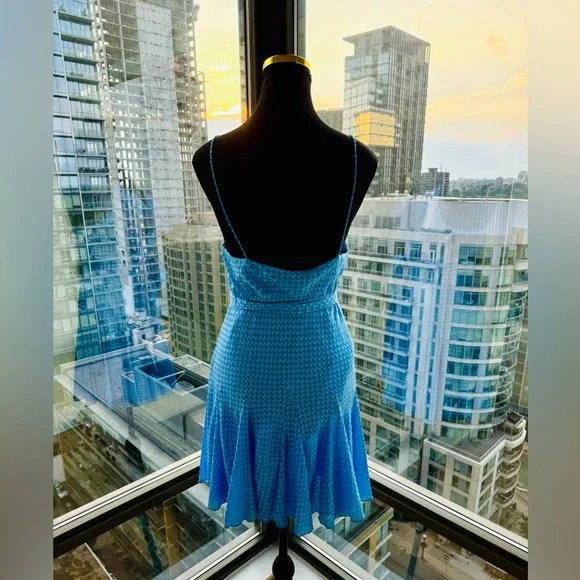 🆕 ALICE + OLIVIA 🧿 NWT Webber Cowl Neck Mini Dress, Blue Paradise - Picture 11 of 17